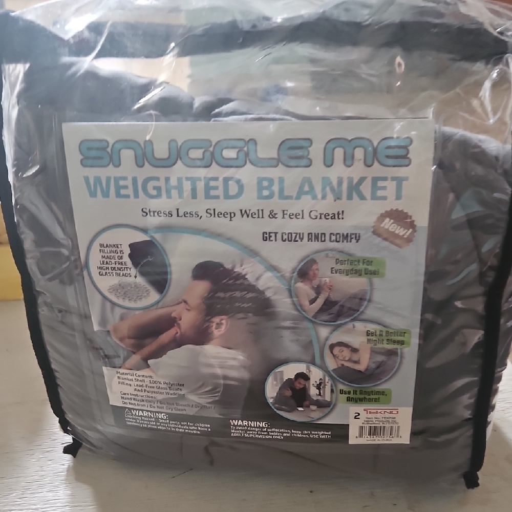 Adidas Snuggle Me Weighted Blanket - Black